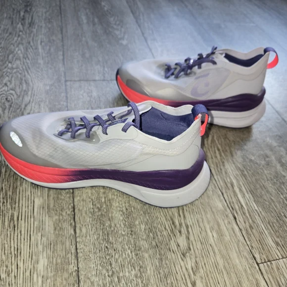 Stylish Women's Athletic Shoes - Purple and Pink - Picture 3 of 3
